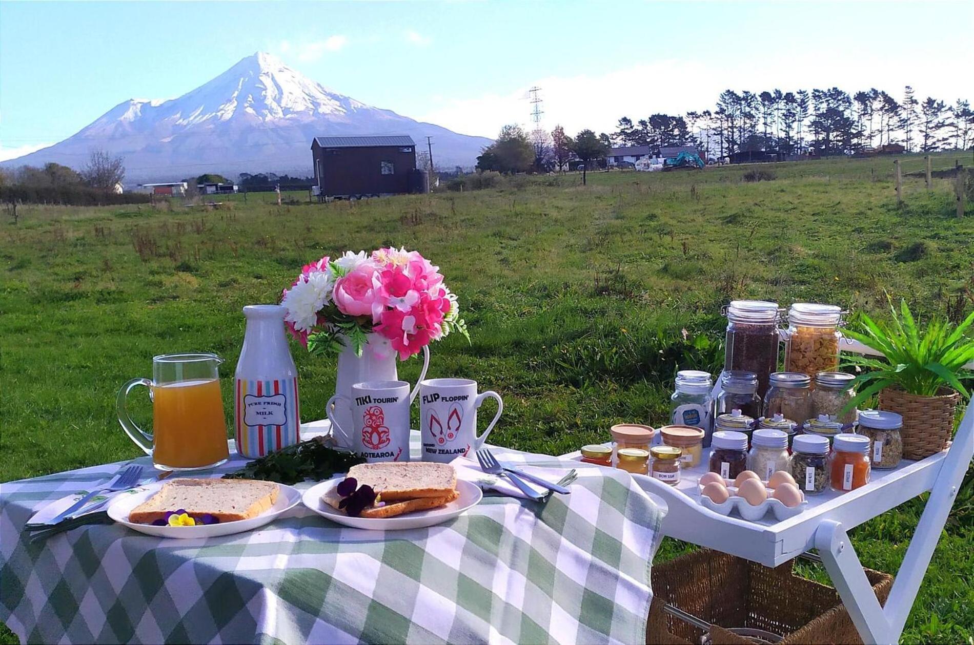Taranaki Creekside Kea By Tiny Away Βίλα Stratford Εξωτερικό φωτογραφία